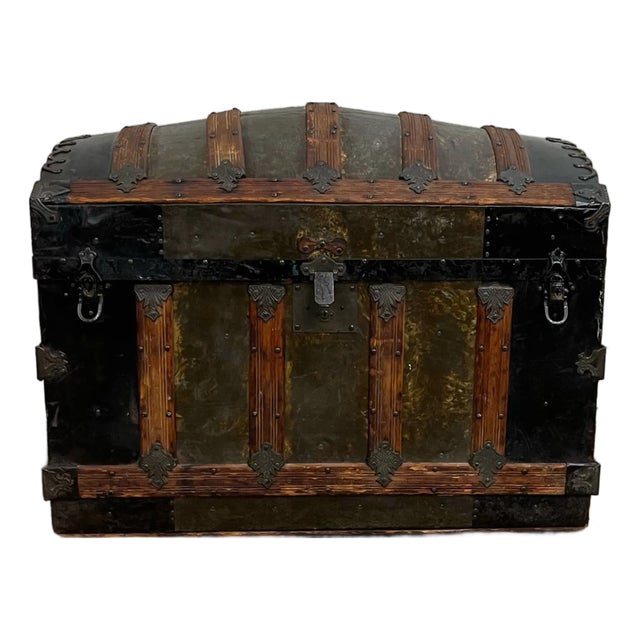 Antique Camel Back Steamer Trunk Chest For Sale