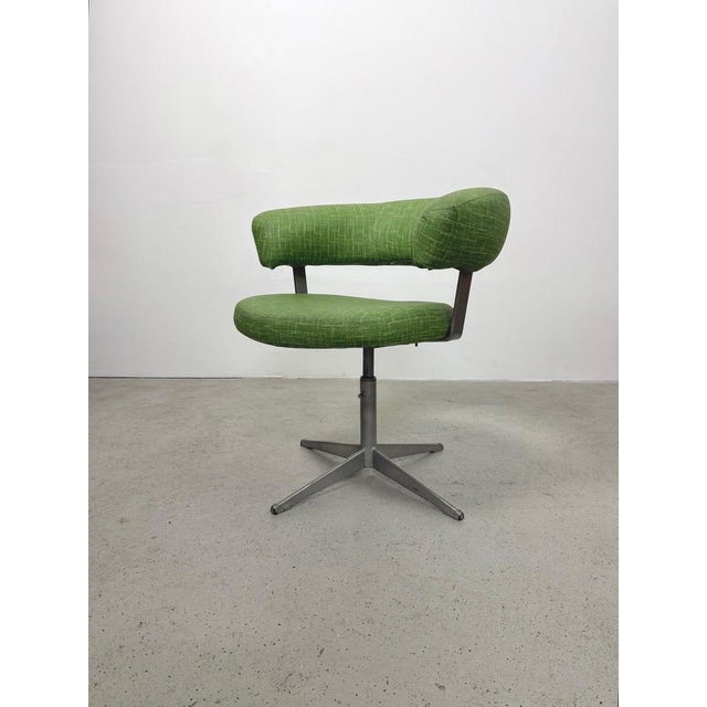 Vintage Mid Century 1970s Swivel Chair For Sale - Image 4 of 9