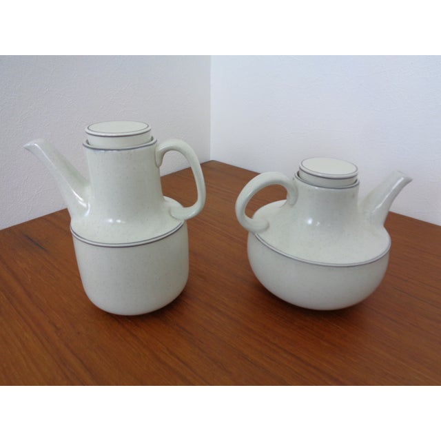 Beige Swedish Birka Tea Pot & Coffeepot by Stig Lindberg for Gustavsberg, 1960s, Set of 2 For Sale - Image 8 of 15