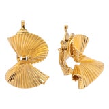 1950s Retro Tiffany & Co. George Schuler 14k Yellow Gold Swirl Clip on Earrings 1950's, A Pair For Sale