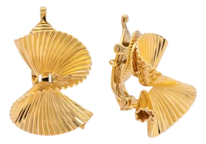 1950s Retro Tiffany & Co. George Schuler 14k Yellow Gold Swirl Clip on Earrings 1950's, A Pair