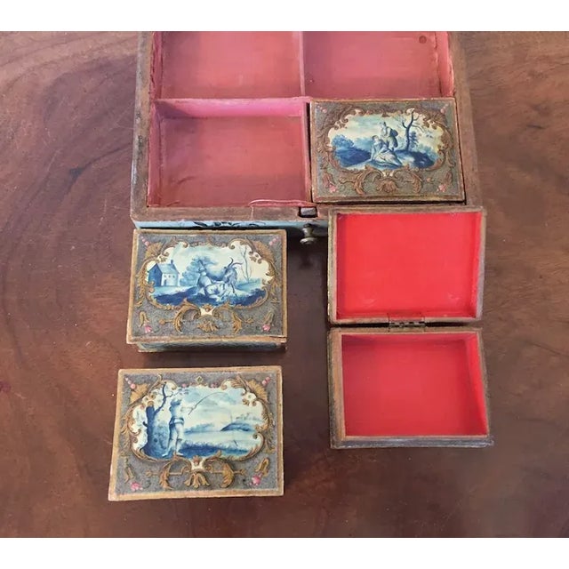 18th Century Antique 18th Century Belgian Grand Tour Lacquer Paint Decorated Wood Jewelry Trinket Box For Sale - Image 5 of 13
