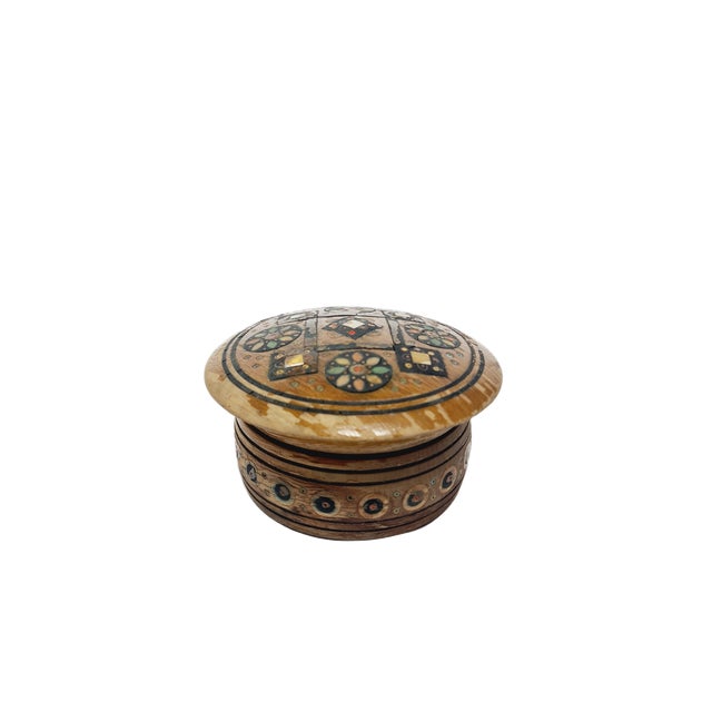Vintage Hucul Wooden Box, 1950s, in Very Good conditions. Designed 1920 to 1949