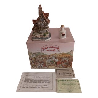 Vintage No. 13 David Winter Cottage Thameside & Bottle, 1992 For Sale