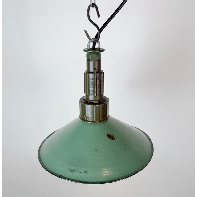 Metal Industrial Petrol Enamel Military Pendant Lamp with Cast Aluminium Top, 1960s For Sale - Image 7 of 18