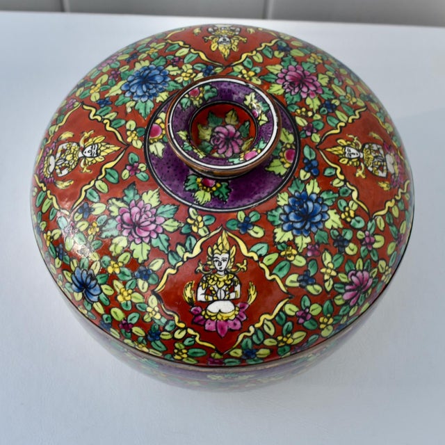 Vintage - 1950's Covered Ginger Jar is Multi-Colored. Made of Thia Benjarong (Porcelain or Bencharong. This Jar has...