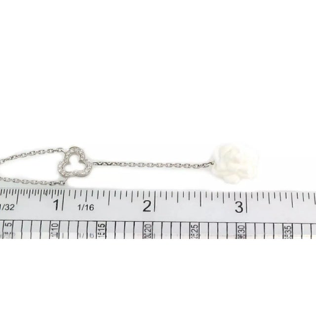 Chanel Camellia White Agate Diamond 18k White Gold Lariat Necklace For Sale - Image 10 of 10
