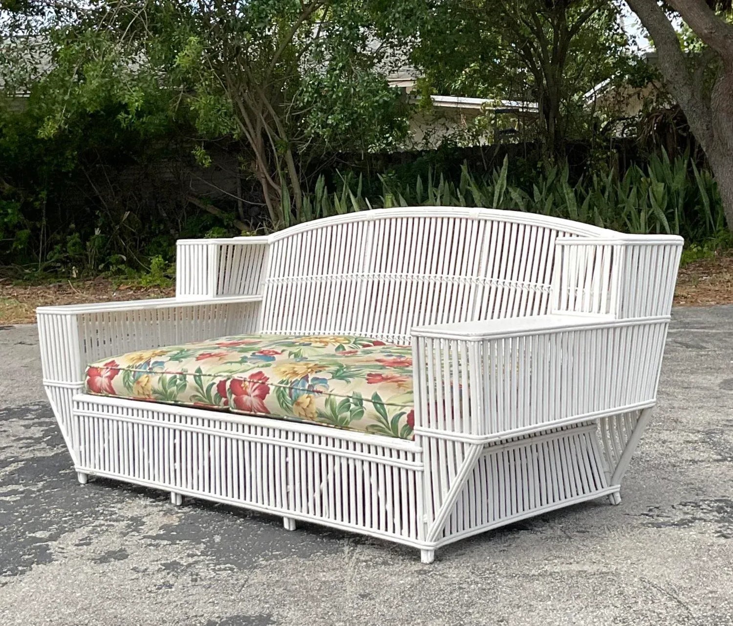 Vintage Coastal Stick Rattan Sofa After Bielecky Brothers - Side view
