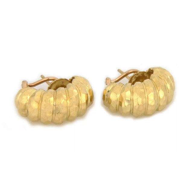 Henry Dunay 18k Gold Hammered Shrimp Style Post Clip Huggie Earrings, 2 Pieces For Sale - Image 4 of 6