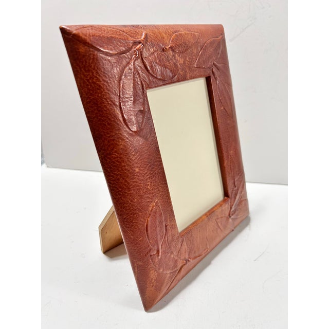 Vintage Tooled Leather Picture Frame With Leaf Motif, Holds 4x6 Photo For Sale In Louisville - Image 6 of 12