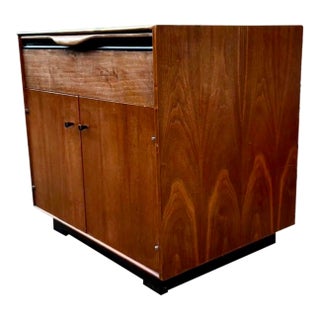 1960s Glenn of California Walnut Cabinet Bedside Table For Sale