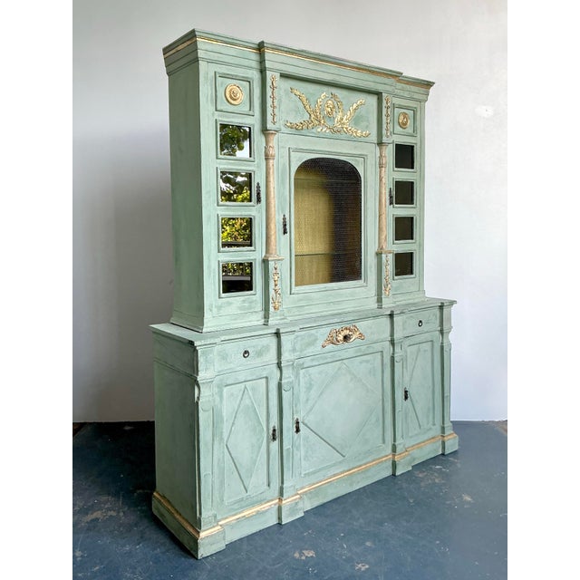 French Country Vintage Neoclassical Gilt Tipped Wire Cabinet For Sale - Image 3 of 10