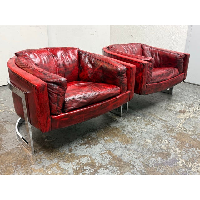 Postmodern Jules Heumann for Metropolitan Barrel Leather 1970's Lounge Chairs, Pair For Sale - Image 3 of 12