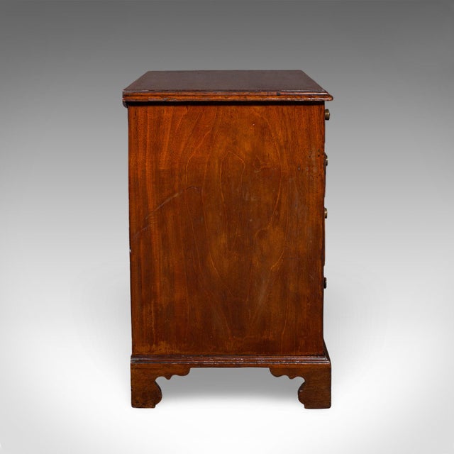 Antique Bachelor's Chest of Drawers, English, Bedroom, Victorian, Circa 1870 For Sale - Image 4 of 10