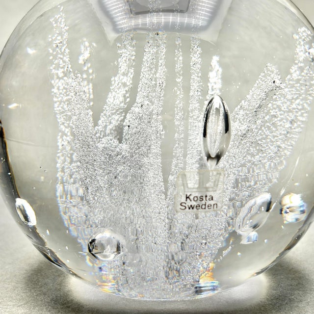 Late 20th Century Vintage Kosta Sweden Vicke Lindstrand Mykene Crystal Paperweight For Sale - Image 5 of 8