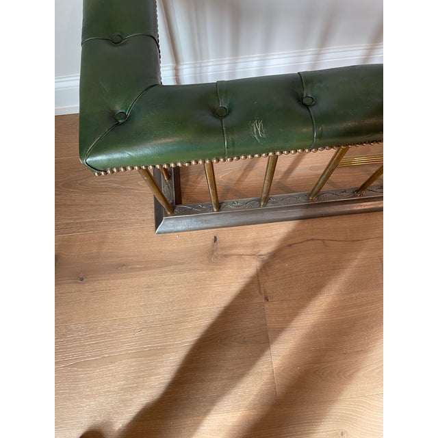 English Vintage English Steel and Brass Fireplace Fender With Green Leather Tufted Seat For Sale - Image 3 of 11