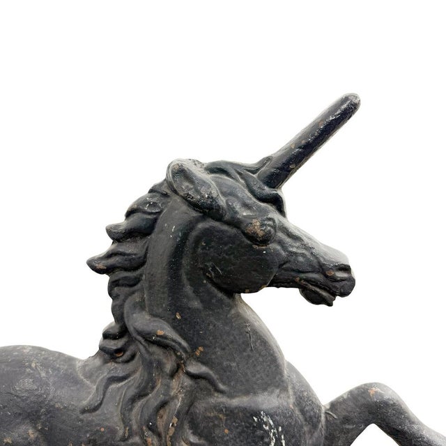 Antique English Cast Iron Lion and Unicorn Boot Scrapers, 1890s, Set of 2 For Sale - Image 6 of 9