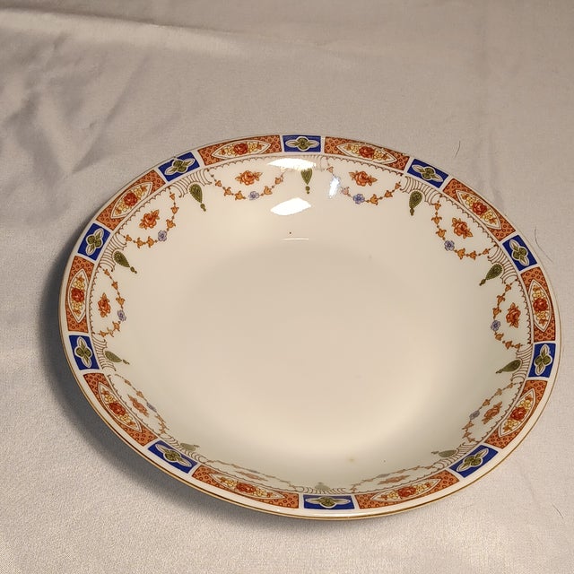 Traditional 1920s Victoria Czechoslovak China Pattern Vit224 Dinnerware Set- 27 Pieces For Sale - Image 3 of 12