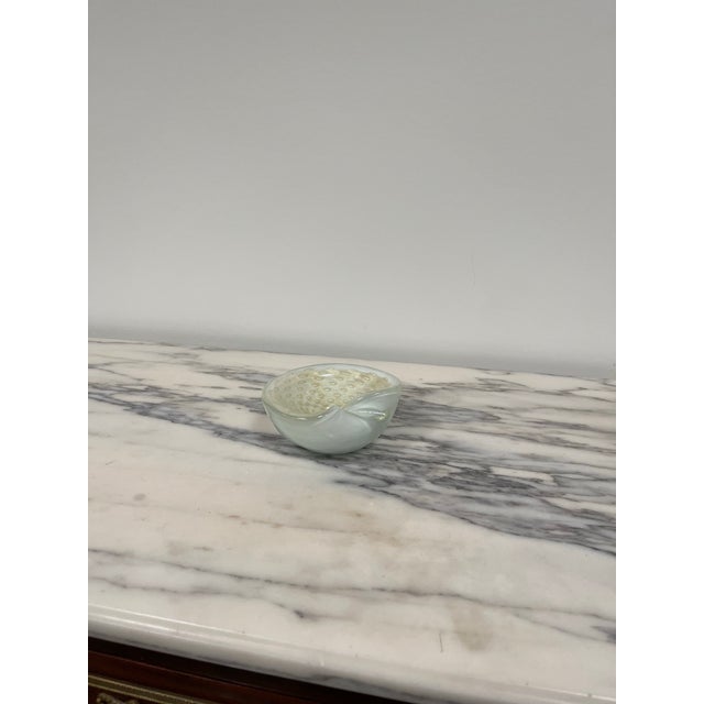 Mid-Century Modern Vintage Murano Styled Bullicante Gold Flake Art Glass Mid Century Ashtray For Sale - Image 3 of 12