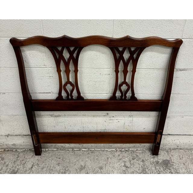 Chippendale Vintage Kindel Chippendale Style Twin Size Headboard For Sale - Image 3 of 10