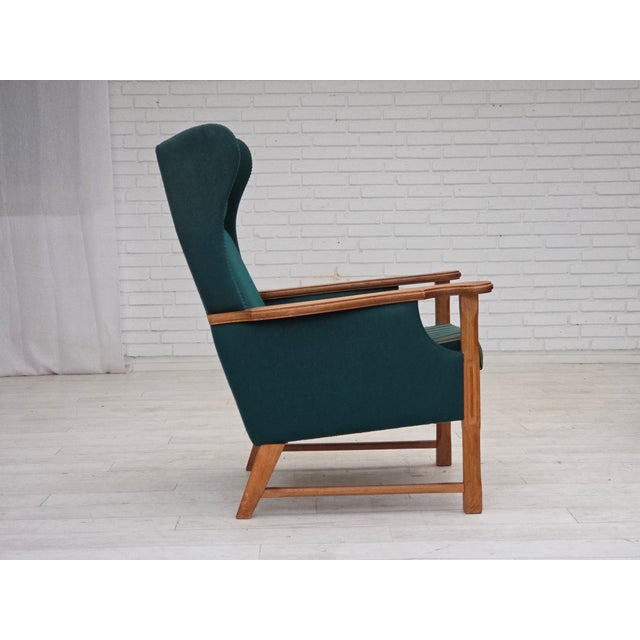 Mid-Century Modern Danish High Back Armchair in Furniture Wool and Oak, 1970s For Sale - Image 3 of 18
