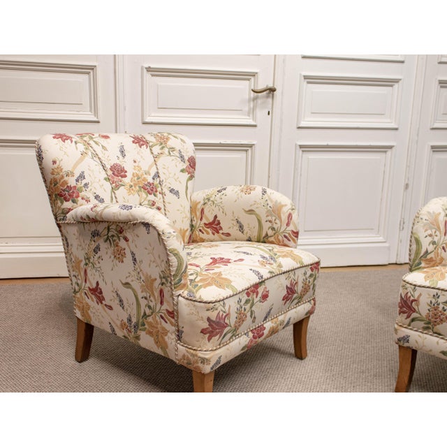 Art Nouveau Swedish Grace Lounge Chairs in Floral Jacquard, 1940s, Set of 2 For Sale - Image 8 of 16