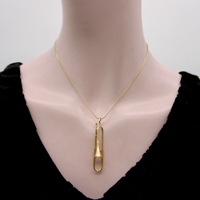 Gold Vintage 14k Gołd Mechanical Slide Trombone Pendant For Sale - Image 8 of 9