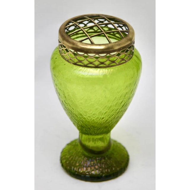 1920s Art Nouveau Green Iridescent Glass Pique Fleurs Vase attributed to Loetz, 1920s For Sale - Image 5 of 9