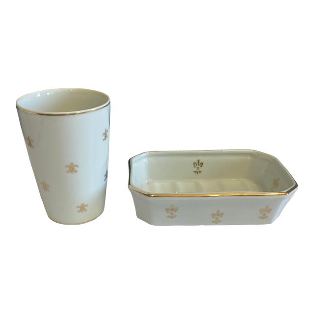 Gold Fleur-De-Lis Porcelain Cup and Soap Dish Set - Set of 2 For Sale