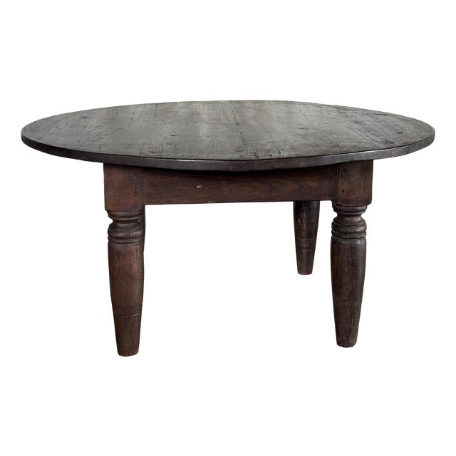 Vintage Round Coffee Table in Indonesian Teak with Turned Legs, 1960s For Sale