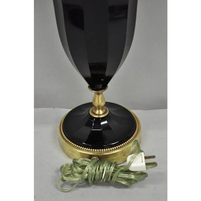 Antique French Neoclassical Black Faceted Opalene Glass Urn Brass Table Lamp For Sale - Image 10 of 13
