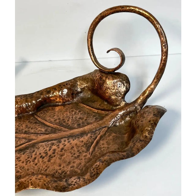 Early 20th Century Austrian Secessionist Hand-Forged Copper Leaf Motif Bowl/Vide-Poche For Sale - Image 11 of 13
