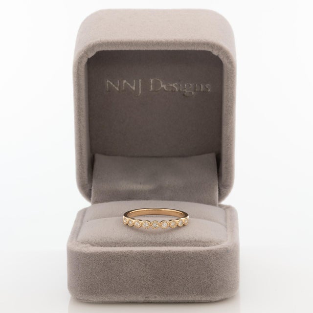 Modern Diamond Band With Milgrain Detailing: Solid 14k Gold – Round Minimalist Jewelry, Size 6.75 For Sale - Image 3 of 9