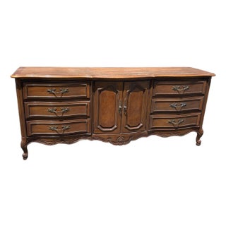 1970s Thomasville French Court Triple Dresser For Sale
