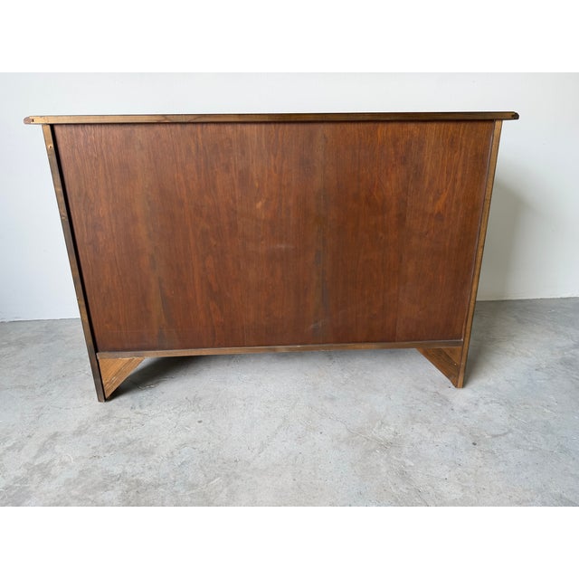 Vintage Baker Louis XV Style Italian Bombay Chest With Brass Handles For Sale - Image 16 of 16