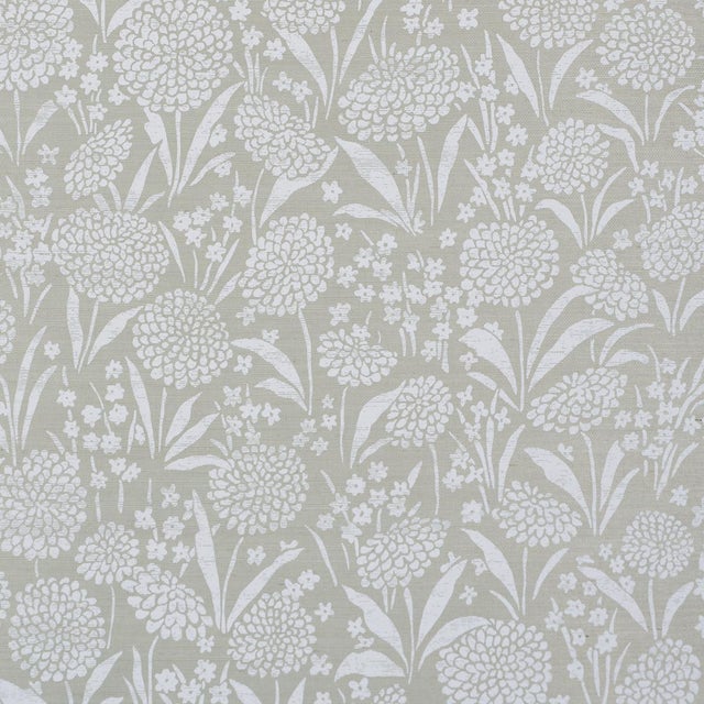 Schumacher Chrysanthemum Sisal Wallcovering In Seaglass For Sale