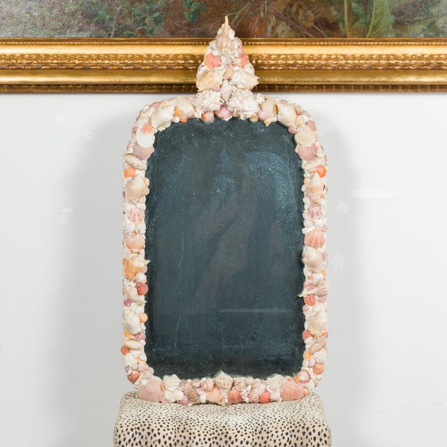 Early 20th Century American 1930s Shell Mirror with Pyramidal Crest and Pastel Tones For Sale - Image 5 of 11