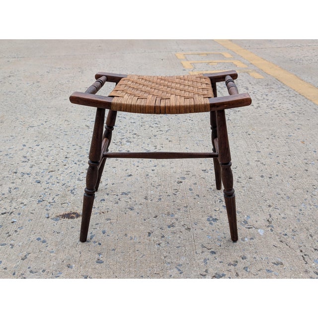 Brown Early 20th Century Wicker and Turned Oak Wood Stool Bench For Sale - Image 8 of 8