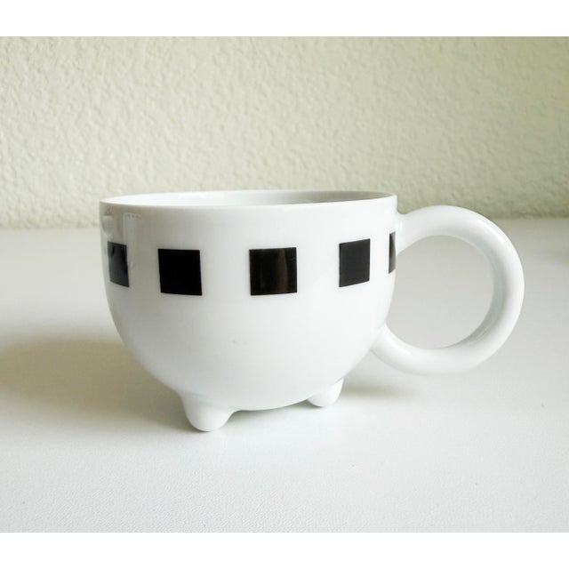 Matteo Thun 1980s Memphis Tea Set by Matteo Thun for Arzberg Porzellan, Germany - Set of 5 For Sale - Image 4 of 15