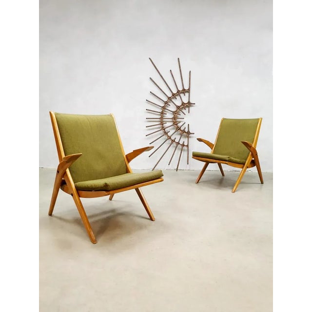 Night time it is. With these two wonderful scissor chairs will certainly succeed. The light wood beech color combined with...