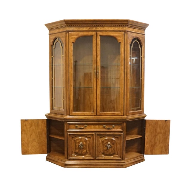 Bernhardt Furniture Solid Walnut French Provincial 61" Lighted Display China Cabinet 636-100 / 636-606 For Sale - Image 9 of 15