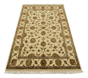 Agra Rug 4’11” X 7’2” Ivory Wool/Silk Traditional Hand-Knotted Oriental Carpet