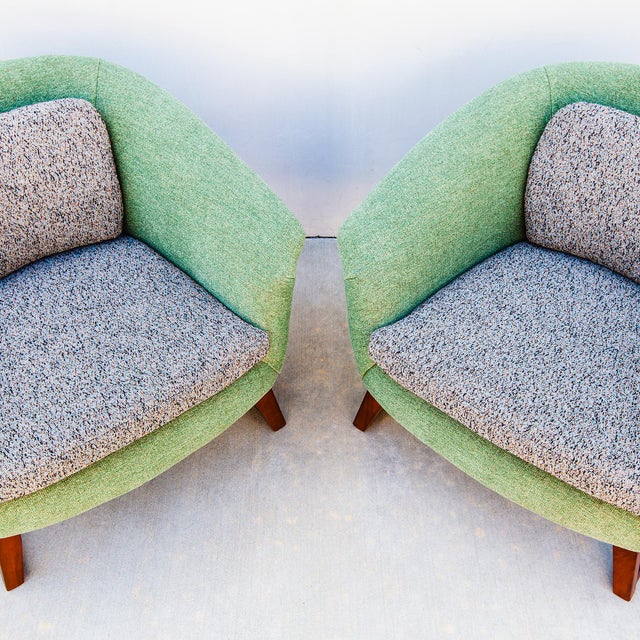 Mid-Century Modern Vintage 1960s Jens Risom Mid Century Modern Barrel Lounge Chairs, Attributed For Sale - Image 3 of 12