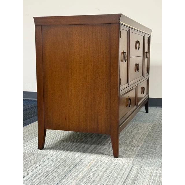 Mid-Century Mahogany Credenza / Sideboard ~ Great as Tv Stand For Sale - Image 10 of 13