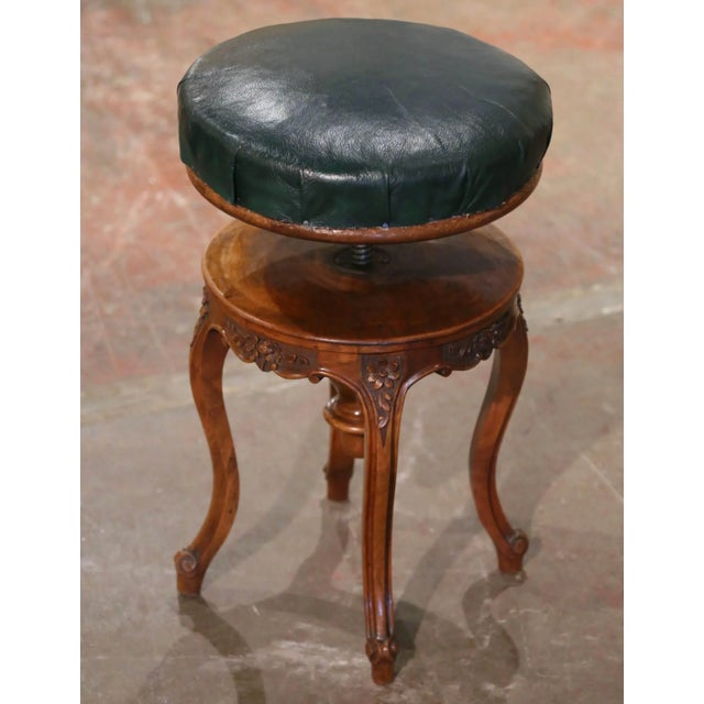 Wood 19th Century French Louis XV Walnut Adjustable Piano Stool For Sale - Image 7 of 12