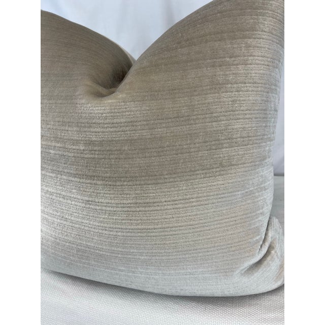Transitional Holly Hunt "Lucas Love Mohair" in Natural State 22" Pillows-A Pair For Sale - Image 3 of 4