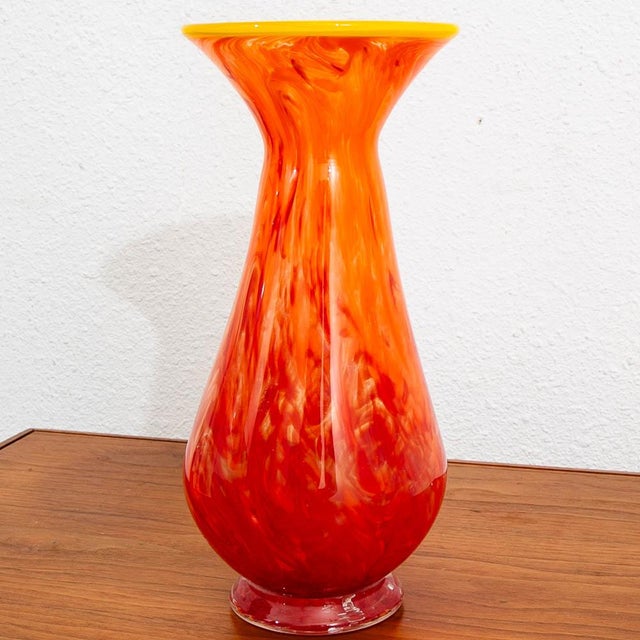 Beautiful vintage round and tall heavy art glass vase Kenneth Marin in orange / amber. Signed example.