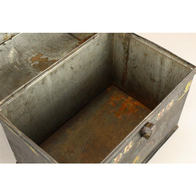1850's Tin Toleware Chest Box W Latch, Hand Painted, Pennsylvania Folk Art For Sale - Image 11 of 15