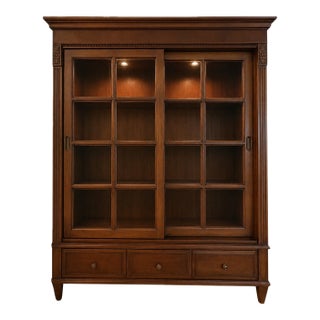Ethan Allen Ashton Curio Cabinet With Carved Details, Sliding Glass Doors & Interior Lighting For Sale