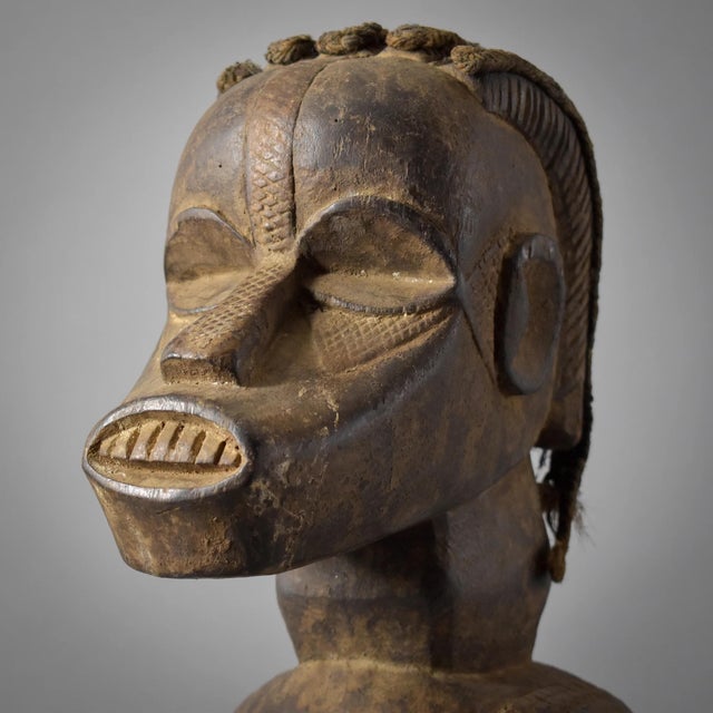 Early 20th Century Bassa Seated Female Figure on Custom Base For Sale In Denver - Image 6 of 16